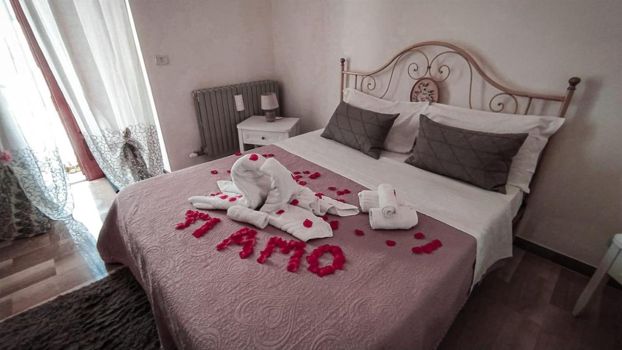 "B&B La Lanterna" Trulli & Dimore Storiche Альберобелло Екстер'єр фото