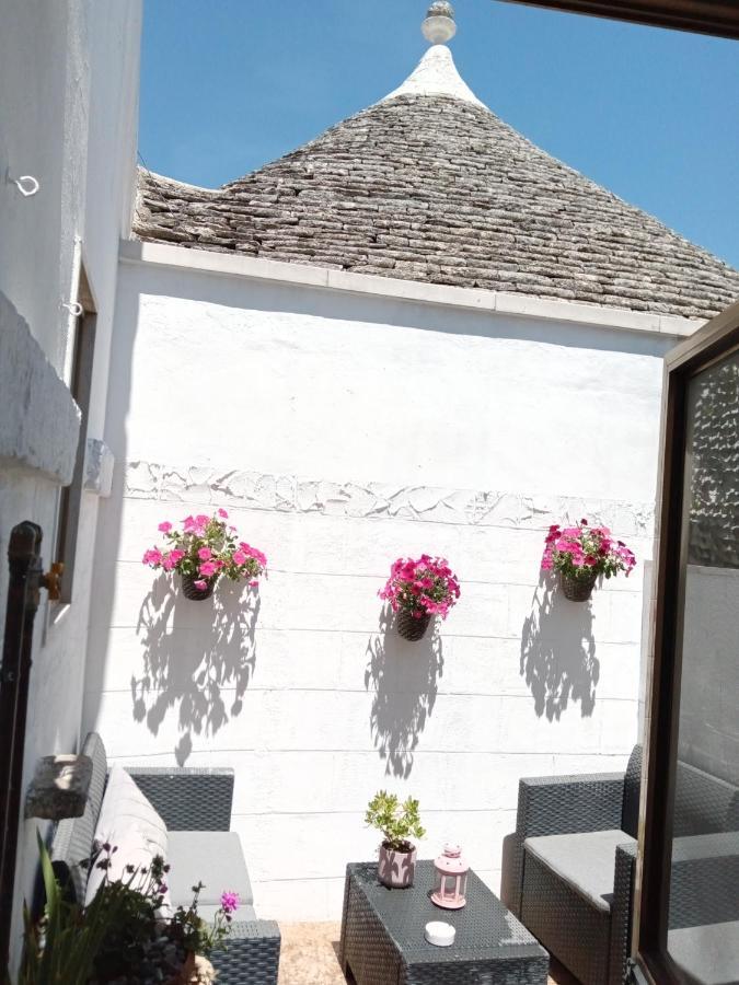 "B&B La Lanterna" Trulli & Dimore Storiche Альберобелло Екстер'єр фото